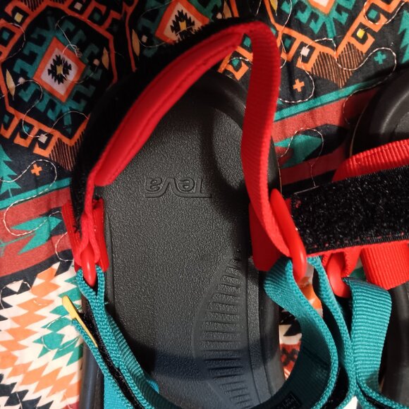 Men's Teva Hurricane Sandals - Picture 3 of 5